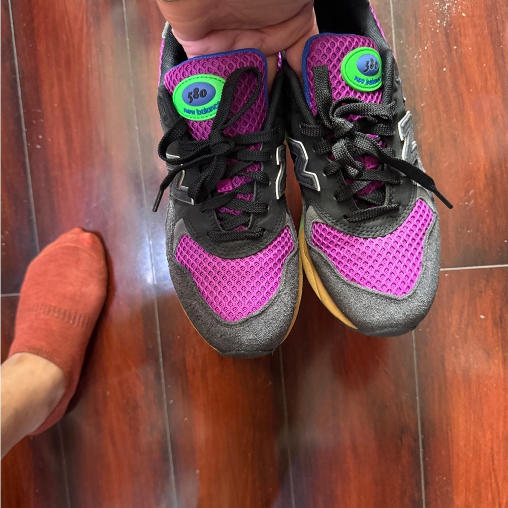 New Balance 580  Sneakers